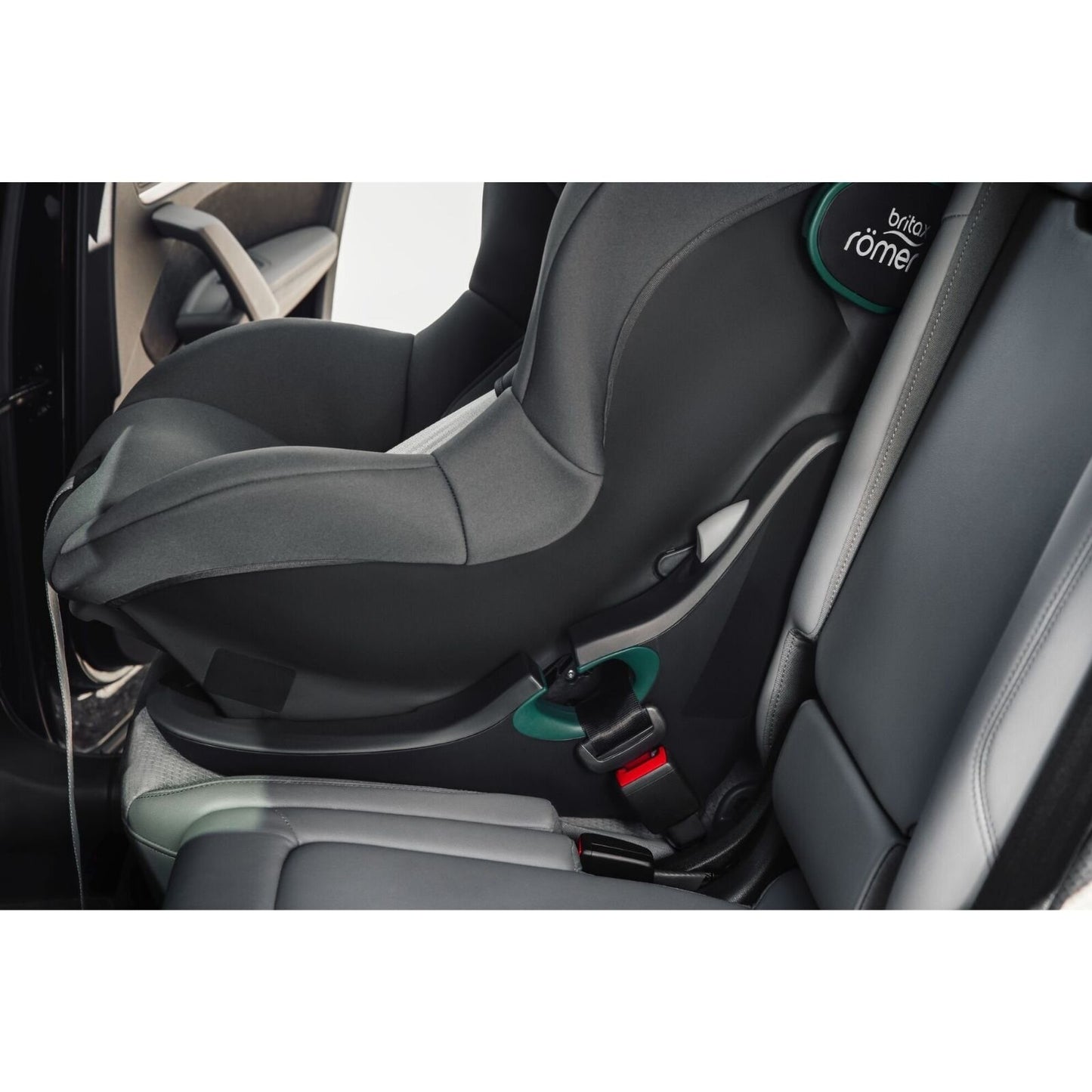 Britax Römer King Pro BR i-SIZE Group 1 Car Seat - Space Black